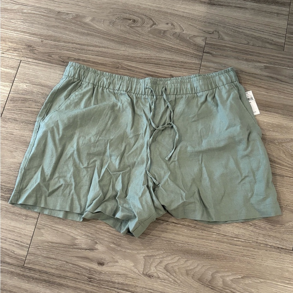 NWT Gap Shorts Pull On Linen Blend Shorts